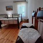 Eniguesthouse Gjirokastër