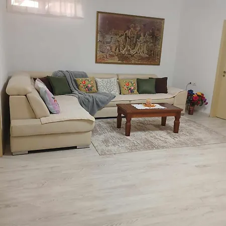 Eniguesthouse Apartment *