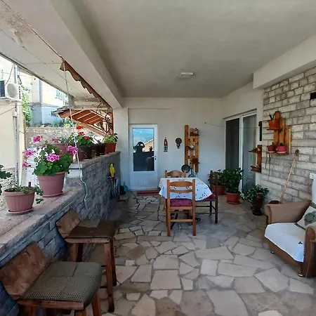Eniguesthouse Gjirokaster