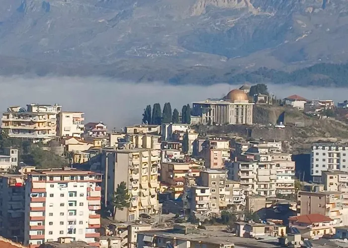 Eniguesthouse 公寓 Gjirokastër
