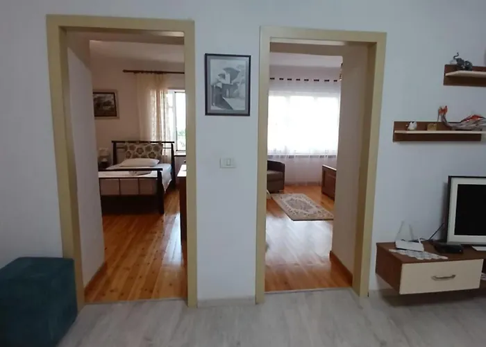 Apartamento Eniguesthouse Gjirokastër