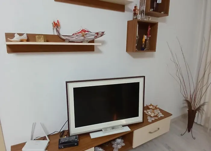 Eniguesthouse 公寓 Gjirokastër